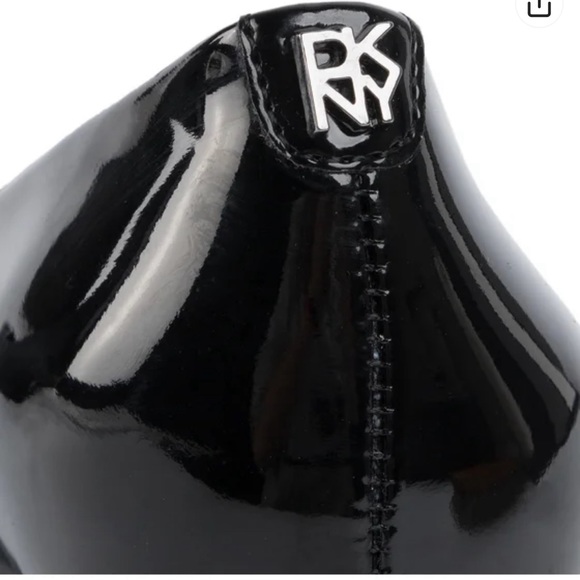 Dkny Black Patent Leather Pumps Size 8.5 - Picture 6 of 7